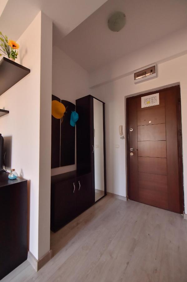 Apartment Summerland Mamaia Exterior foto